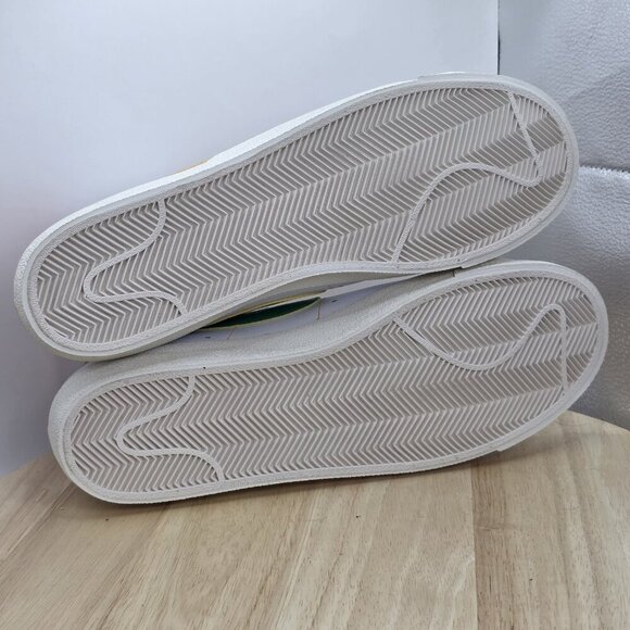 Nike Blazer Mid 77 Men’s White "Roswell Rayguns" Sneakers Size 10.5 DD9239-100 - Picture 8 of 9